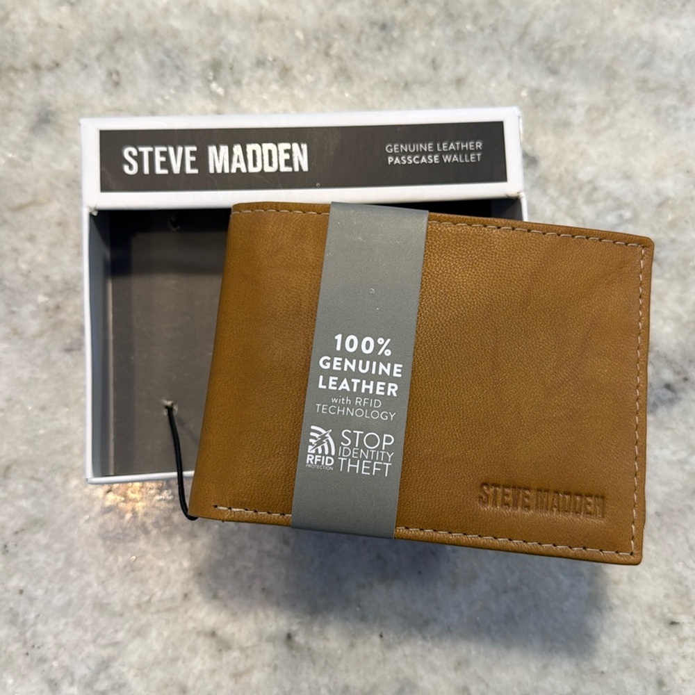 Steve Madden wallet with rfid protection